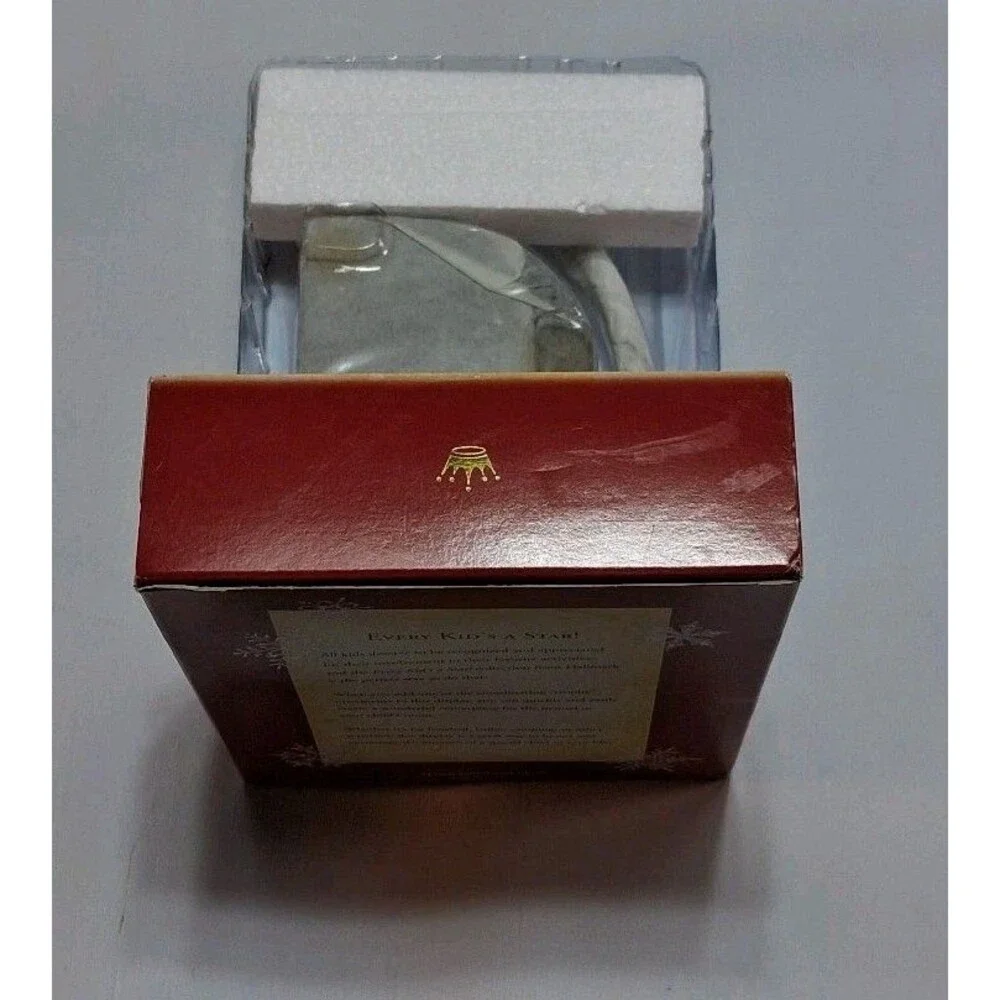 HALLMARK Keepsake Every Kid’s a Star Ornament Display‎ Stand New in box